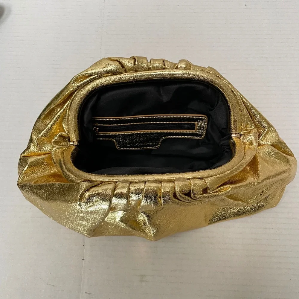 Lulu's get your trend on‎ clutch  handbag metallic gold hinge closure